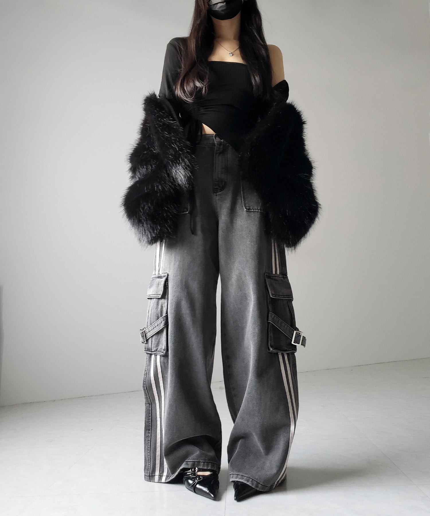 【 ２color ／ ４size 】サイドラインストレートカーゴデニムパンツ ／ sideline straight cargo denim pants
