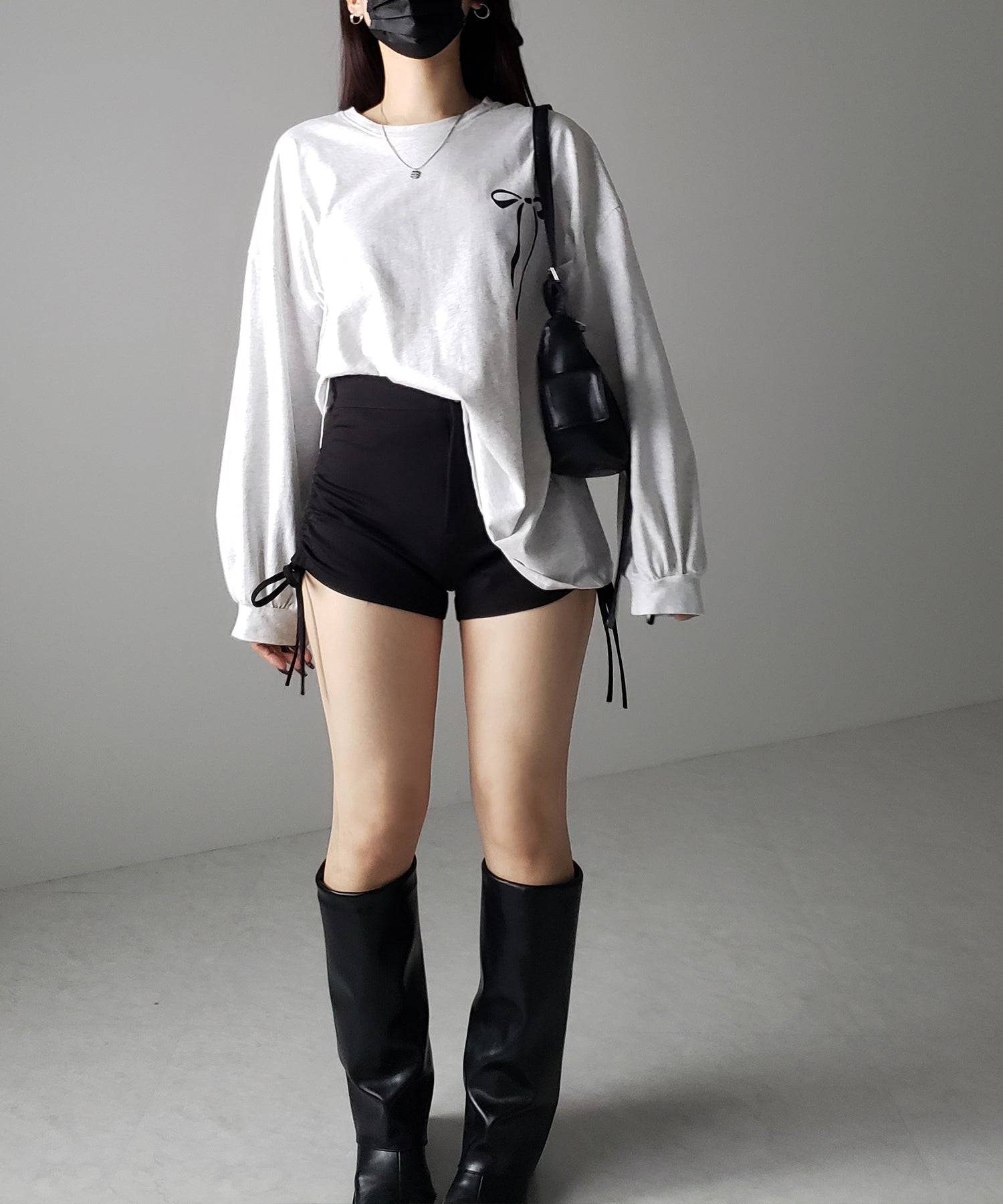 【 ３size 】サイドリボンシャーリングバイカーショートパンツ ／ side ribbon ruched biker shorts