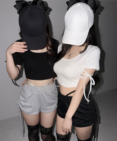 【先行販売】リボンスクエアネックタイトＴシャツ