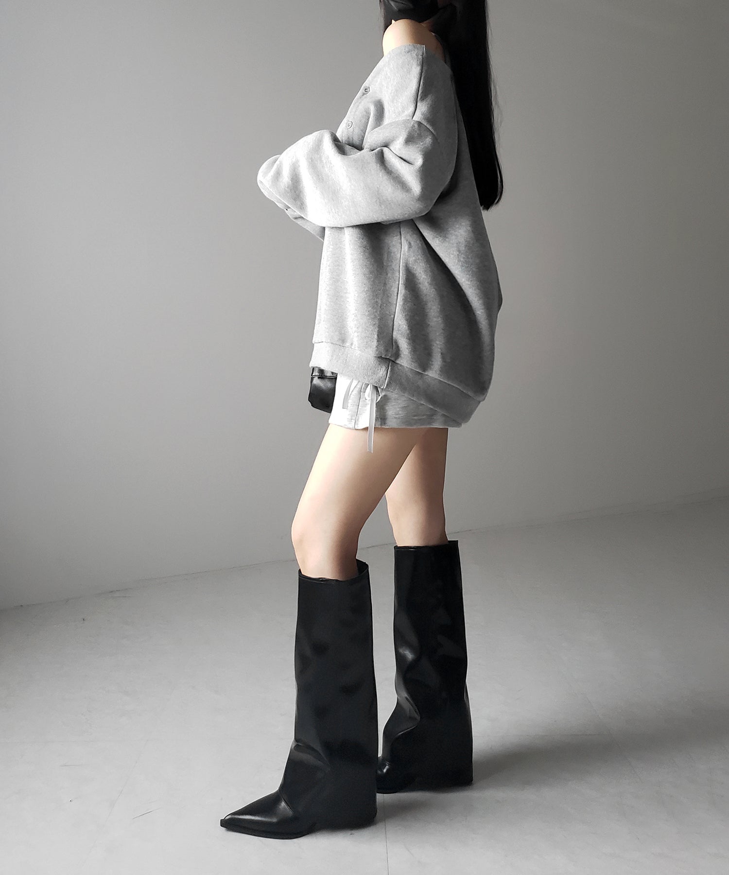 【 ２color 】ポインテッドトゥフェイクレザーカバーロングブーツ ／ pointed toe fake leather covered long boots