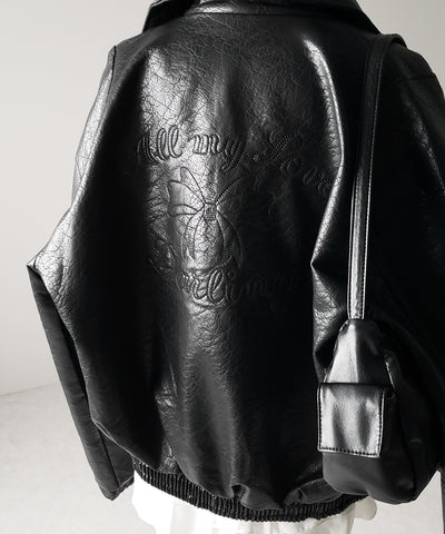 【 ２color 】バックリボン刺繍ヴィンテージライクフェイクレザーブルゾン ／ back ribbon vintage like fake leather blouson