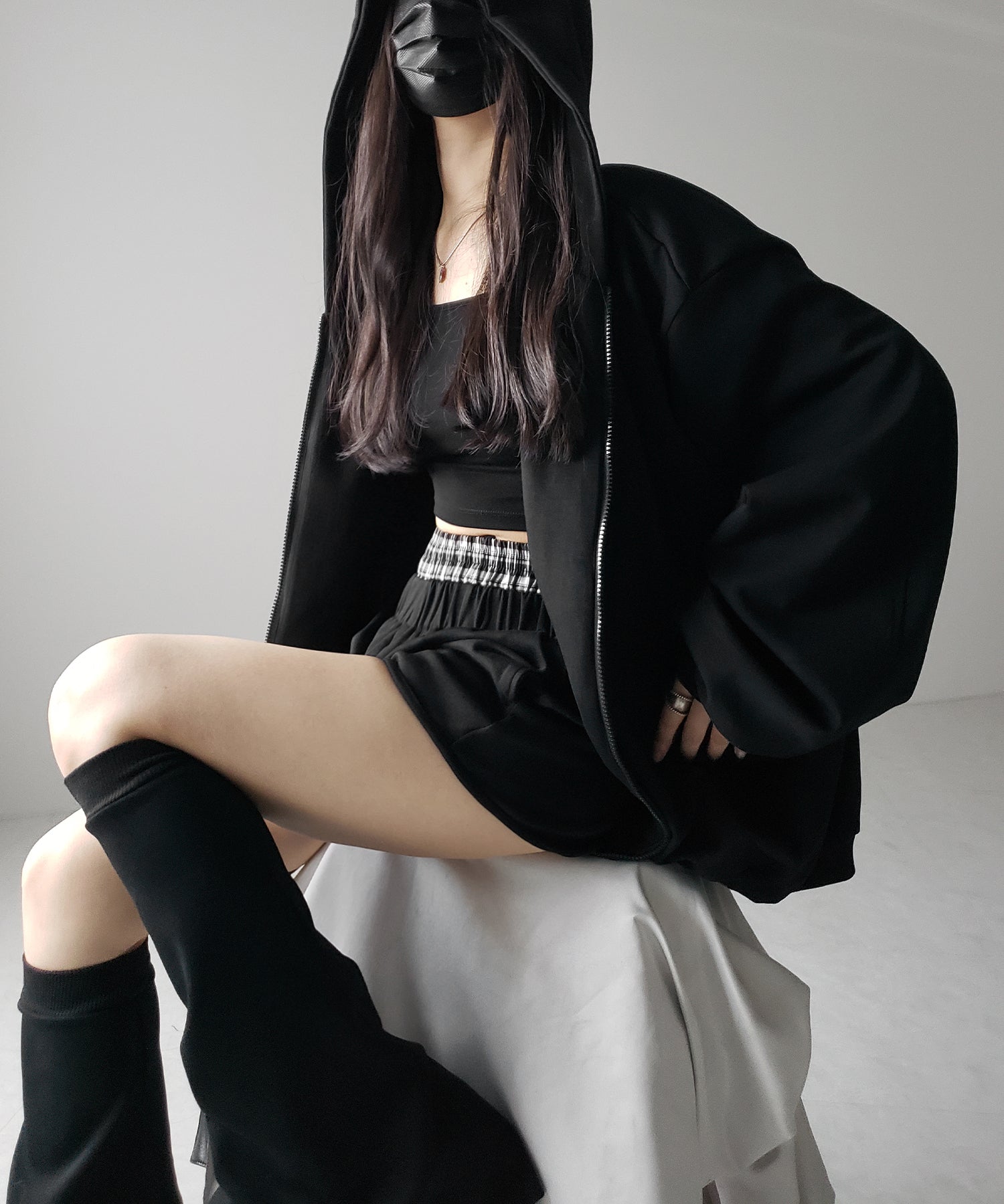 【 ３点セット 】BIGシルエットパーカー ＋ ショートパンツ ＋ レッグカバー SET ／ big silhouette hoodie + short pants + leg covers