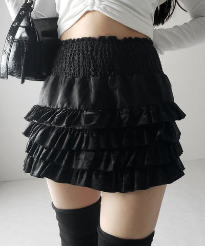 【 ３color ／インナーパンツ裏地付 】ハイウエストシャーリングフリルミニスカート ／ high waist shirring frill mini skirt