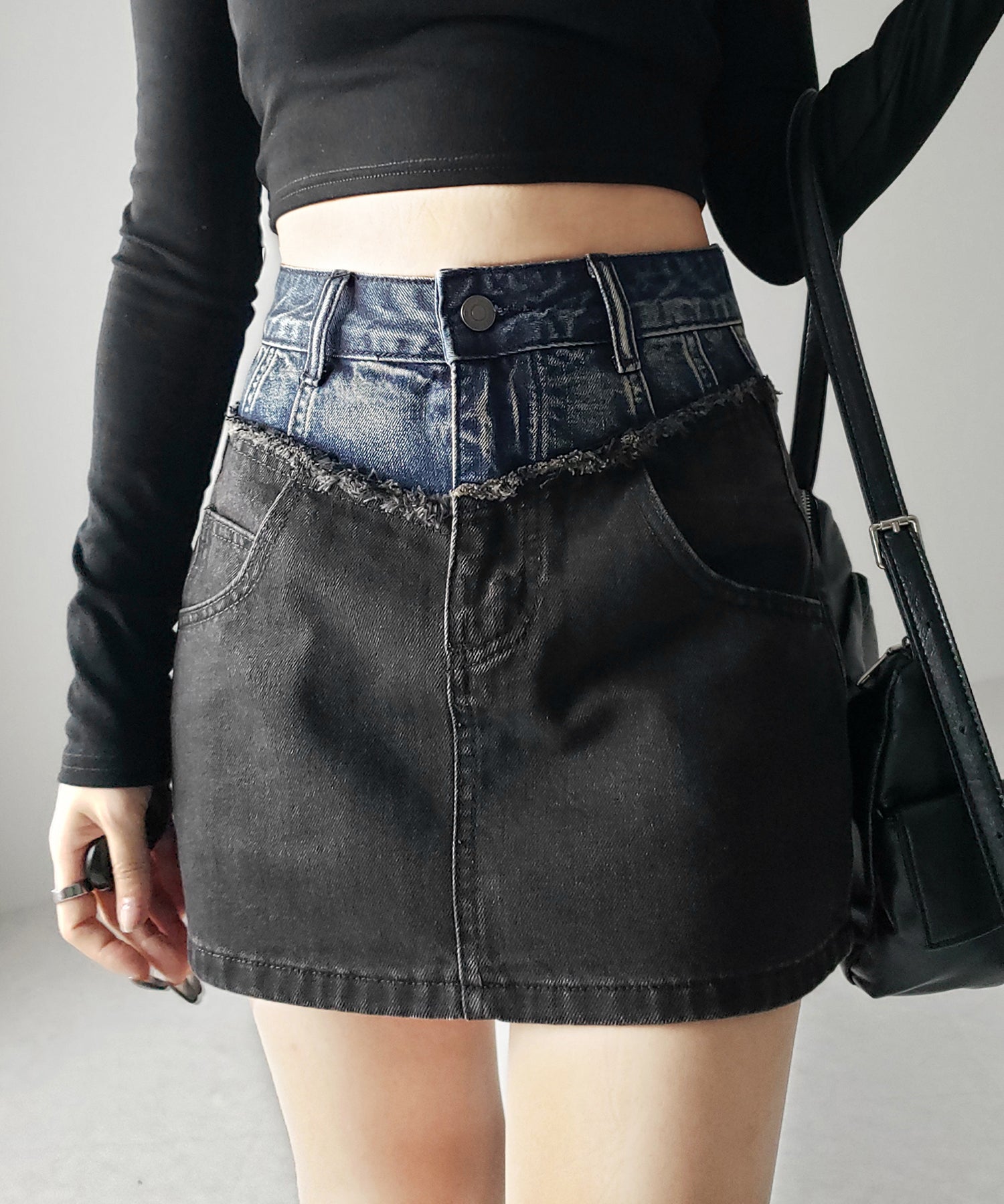 【 ３size ／ ２color 】ダメージドッキングヴィンテージデニムミニスカート ／damage docking vintage denim mini skirt