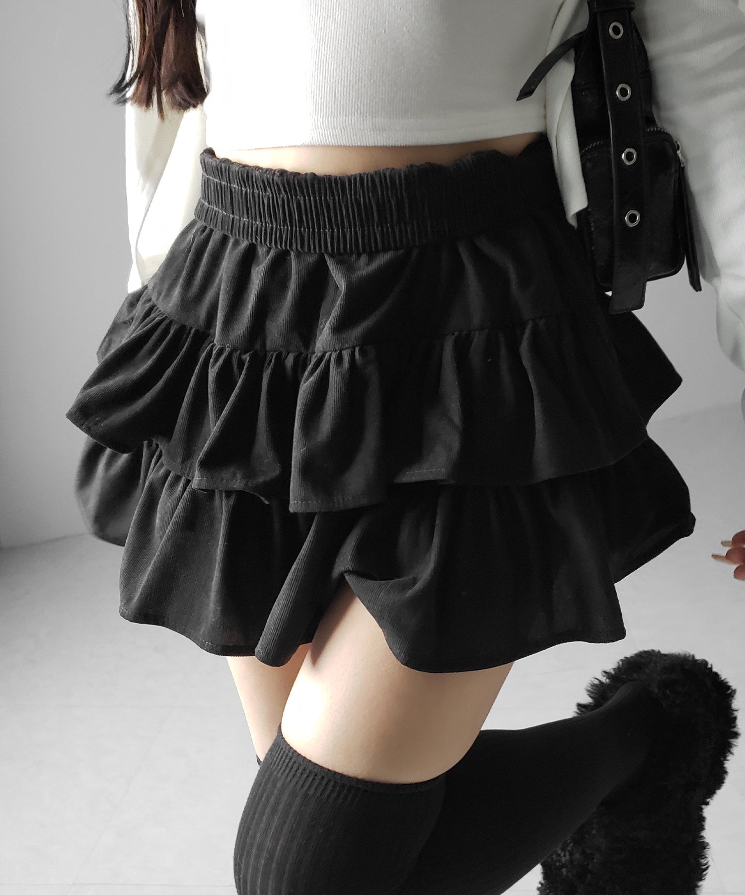 【 無地 or レオパードから選べる ／ インパン裏地付 】コーデュロイティアードフリルミニスカート ／ corduroy tiered frill mini skirt