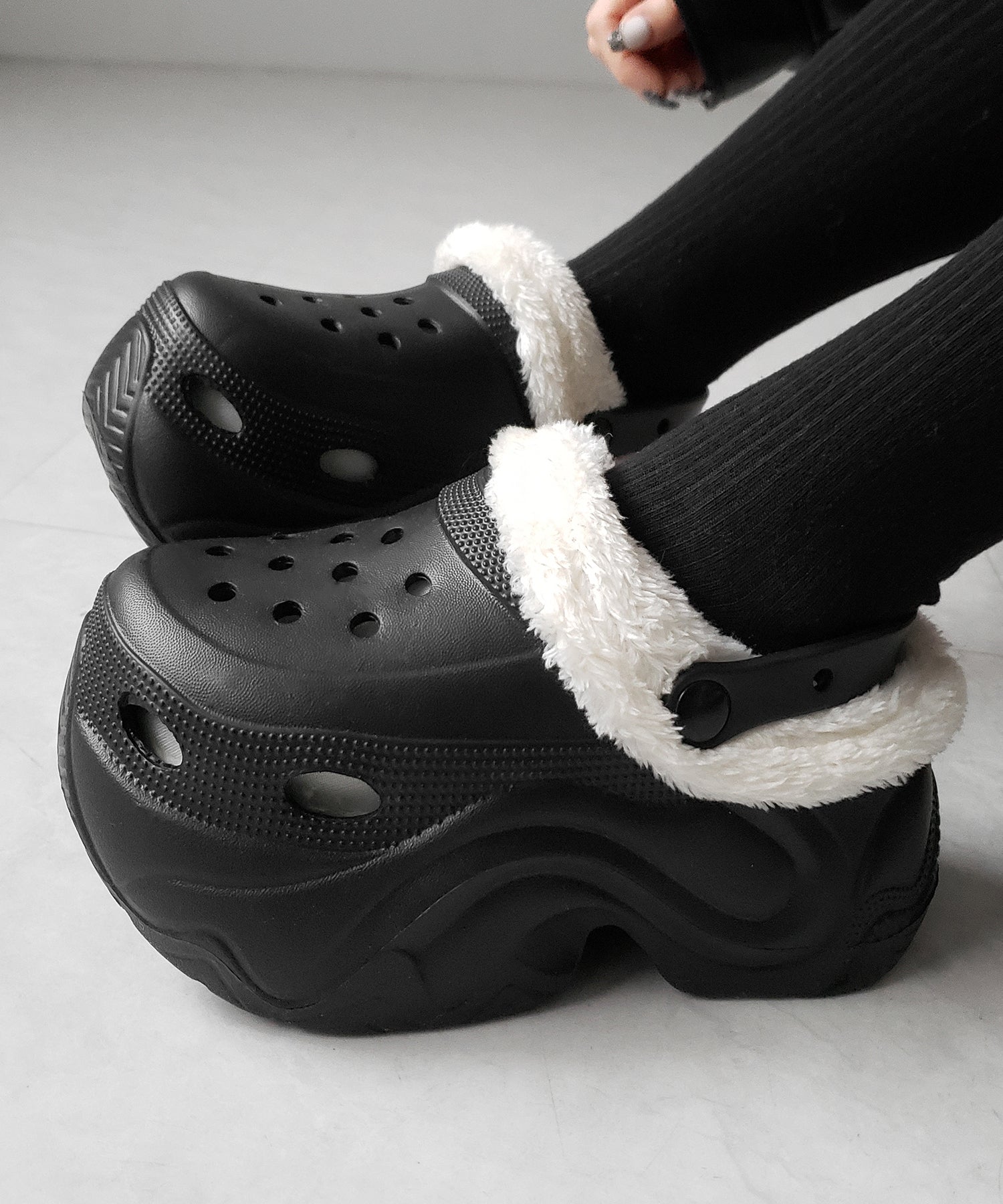 厚底スニーカーソールボアクロッグサンダル ／ platform sneaker sole boa clog sandals