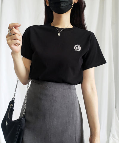 OBE刺繍 ミニロゴＴシャツ【 韓国製 】