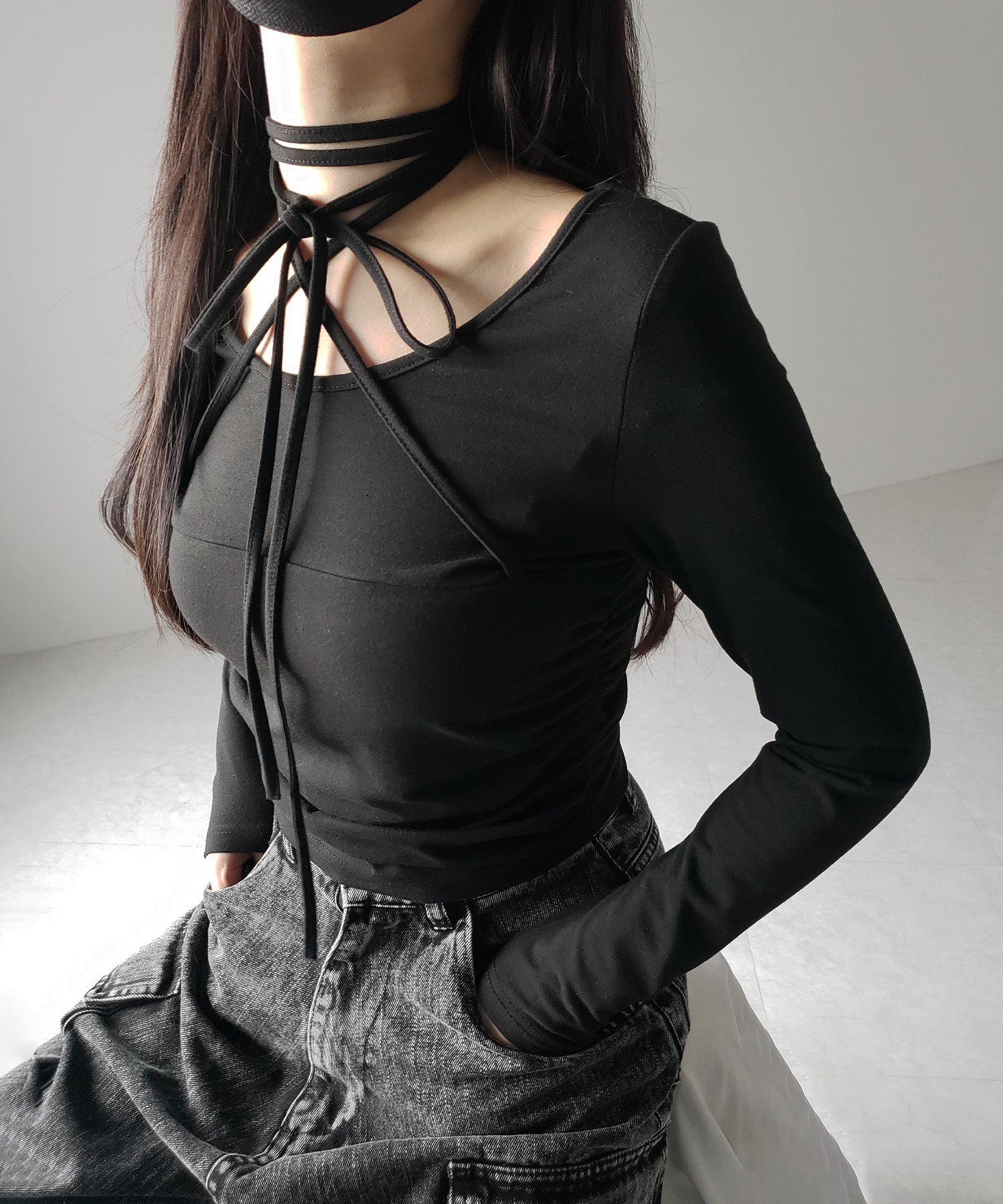 【 ３color 】クロスストラップロングチョーカーリボントップス ／ cross strap long choker ribbon tops