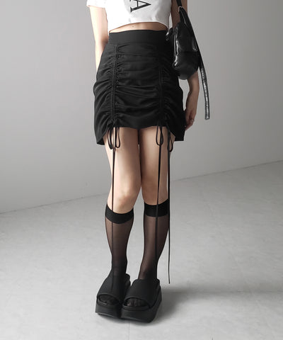【 インパン裏地付 ／ セルフカット調節可能 】 ストラップダブルリボンシャーリングミニスカート ／ strap double ribbon shirring mini skirt