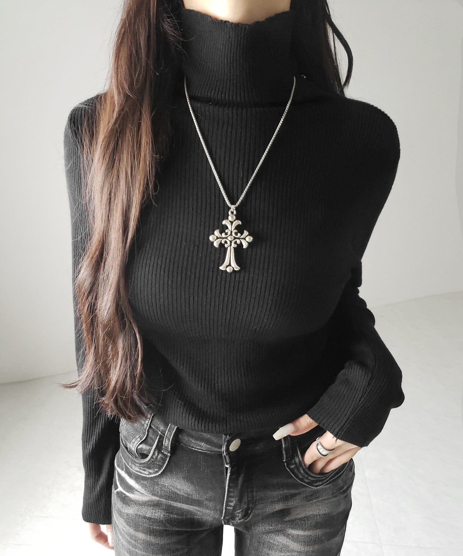 ハイネックスリムリブニットトップス ／ highneck slim lib knit tops