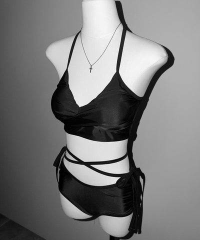 【 レディース水着 】ウエストクロスリボンホルターセパレートビキニ ／ waist cross ribbon halter separate bikini