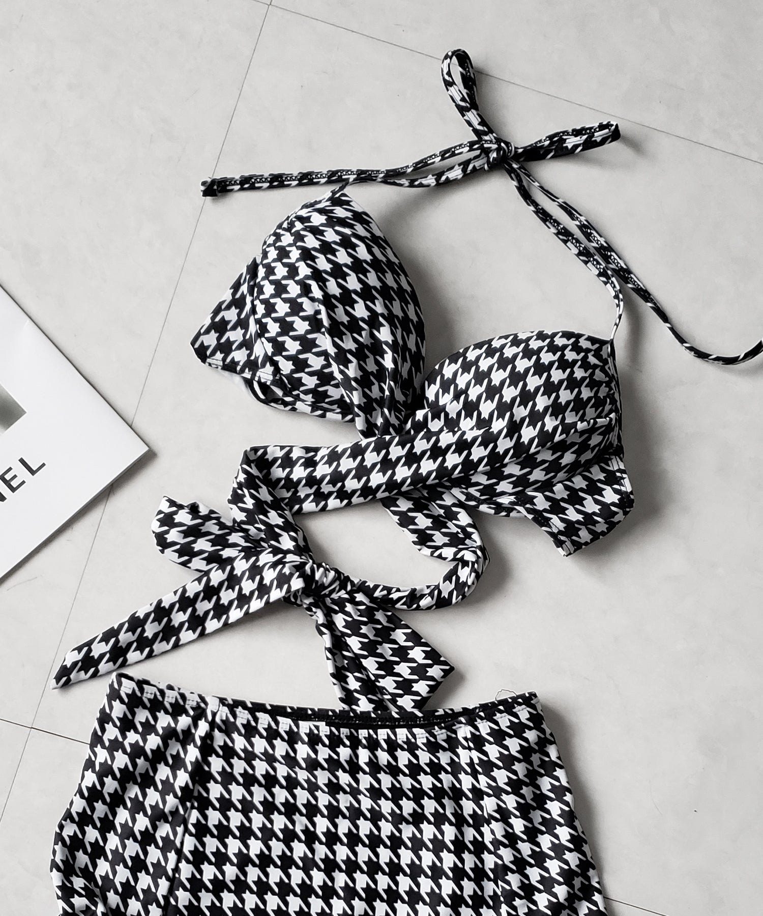 【 レディース水着／２点セット 】千鳥格子柄クロスウエストリボンハイウエストビキニ ／ houndstooth pattern cross waist ribbon high waist bikini