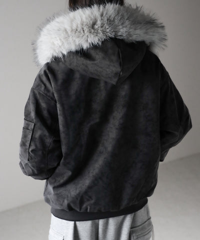 ファーフードヴィンテージフェイクレザーオーバーブルゾン ／ fur hooded vintage fake leather over blouson