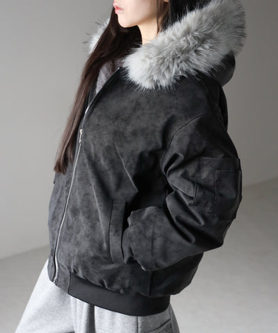 ファーフードヴィンテージフェイクレザーオーバーブルゾン ／ fur hooded vintage fake leather over blouson