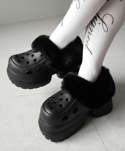フェイクファー厚底クロッグサンダル ／ Fake fur platform clog sandals