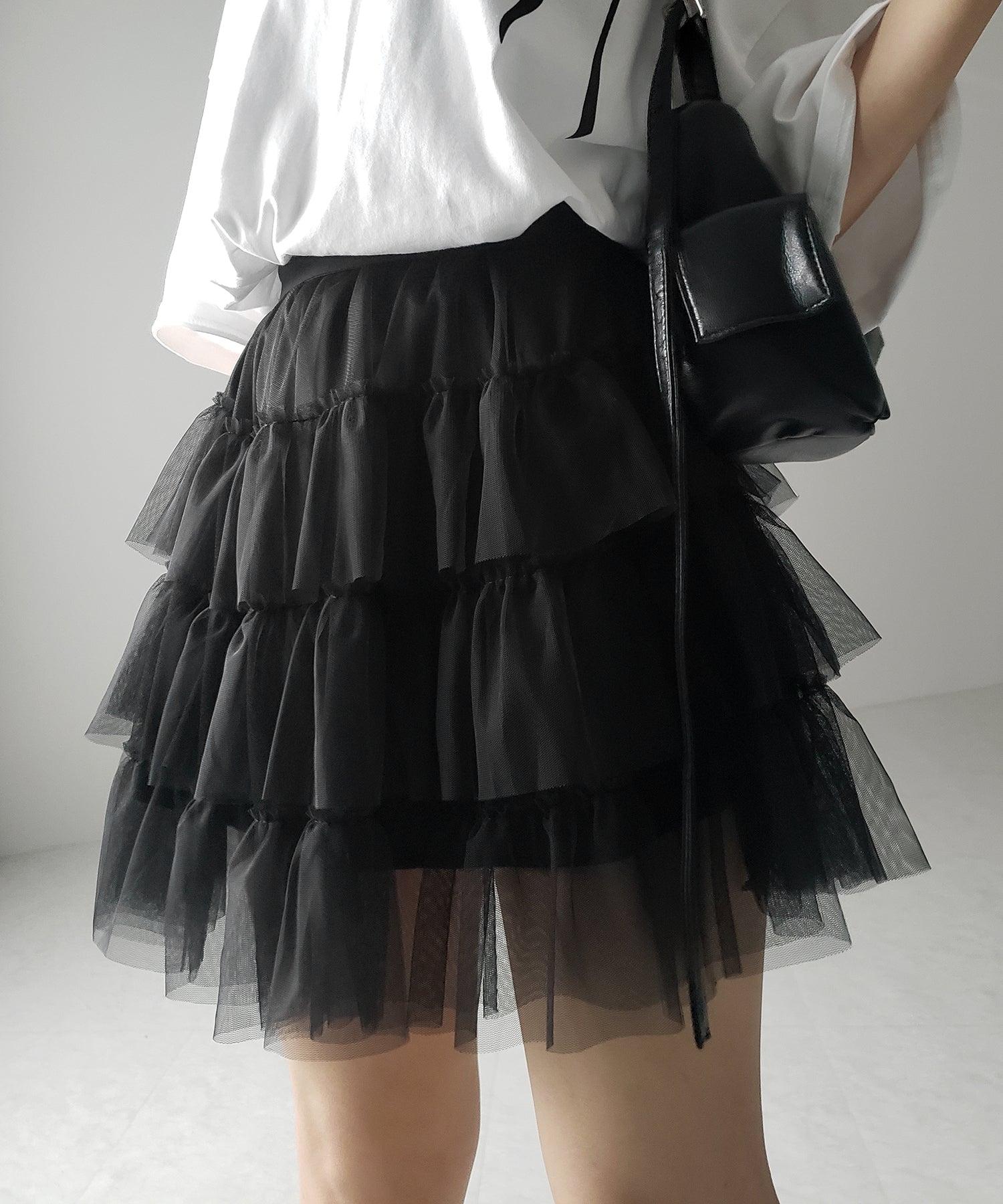 【 ３color 】チュールフリルボリュームミニスカート ／ tulle frill volume mini skirt