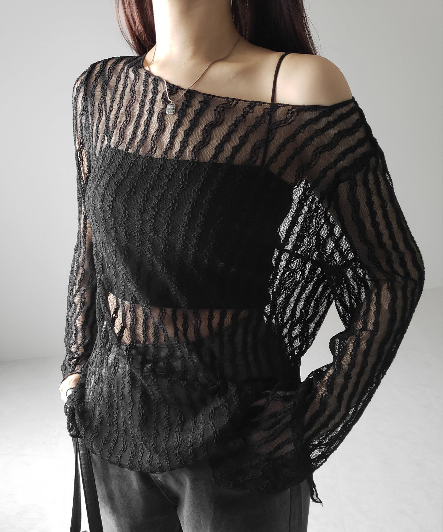 【 ２WAY 】ワンショルワイドスリーブルーズシアートップス ／ one shoulder wide sleeve loose sheer tops