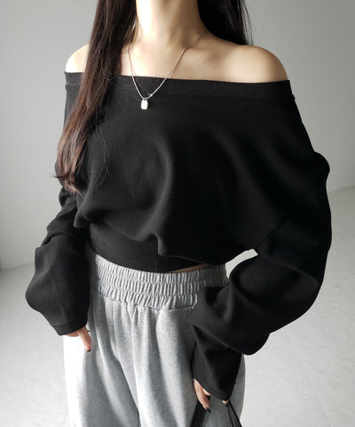 【 2color 】オフショルダーショートスウェットライクトップス ／ off shoulder short sweat like tops