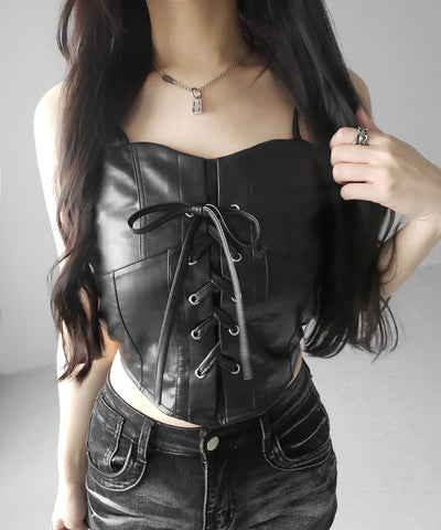 レースアップフロントリボンフェイクレザービスチェ ／ lace up front ribbon fake leather bustier
