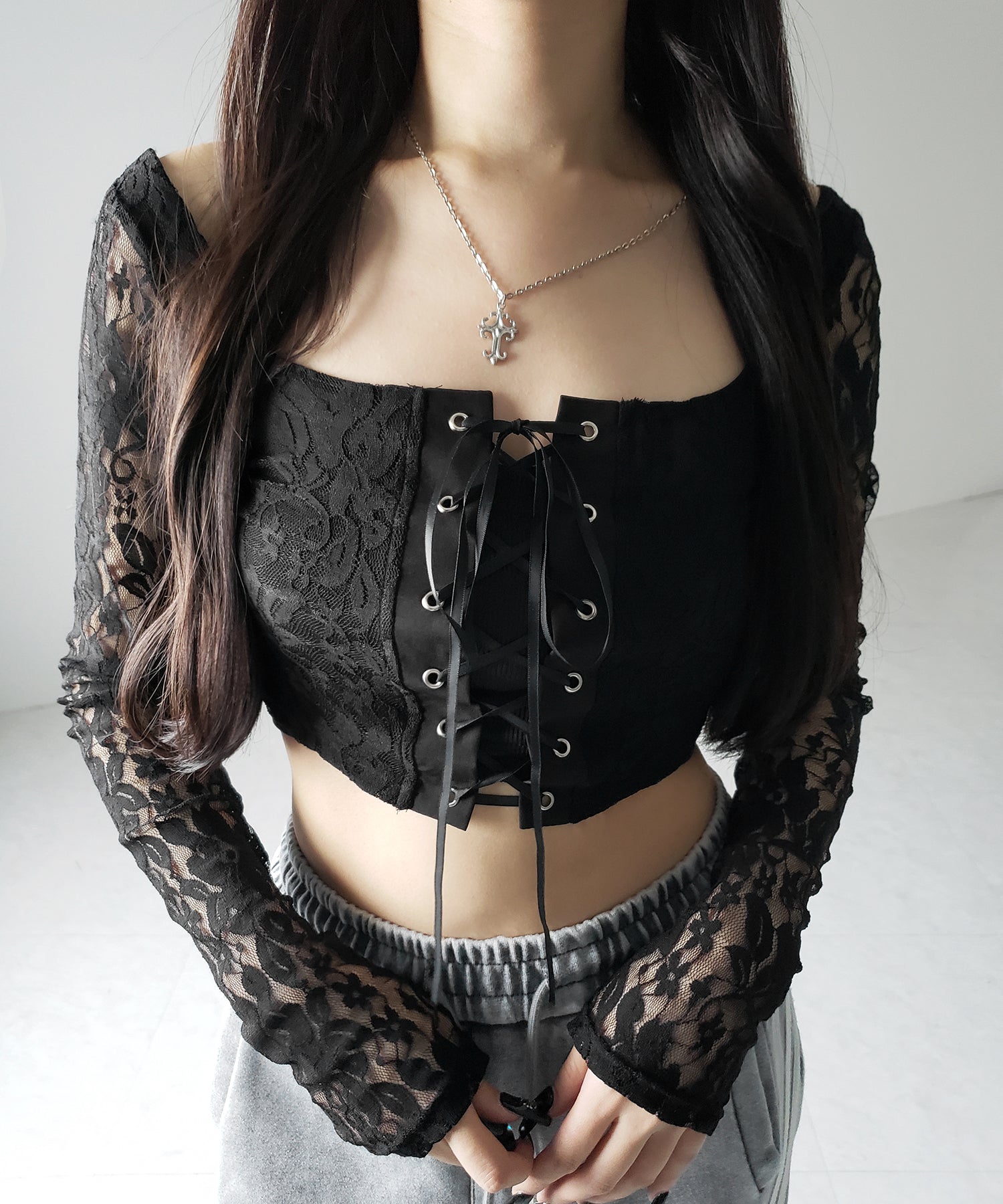 【 ２color 】レースアップコルセットリボンショートレーストップス ／ laceup corset ribbon short lace tops