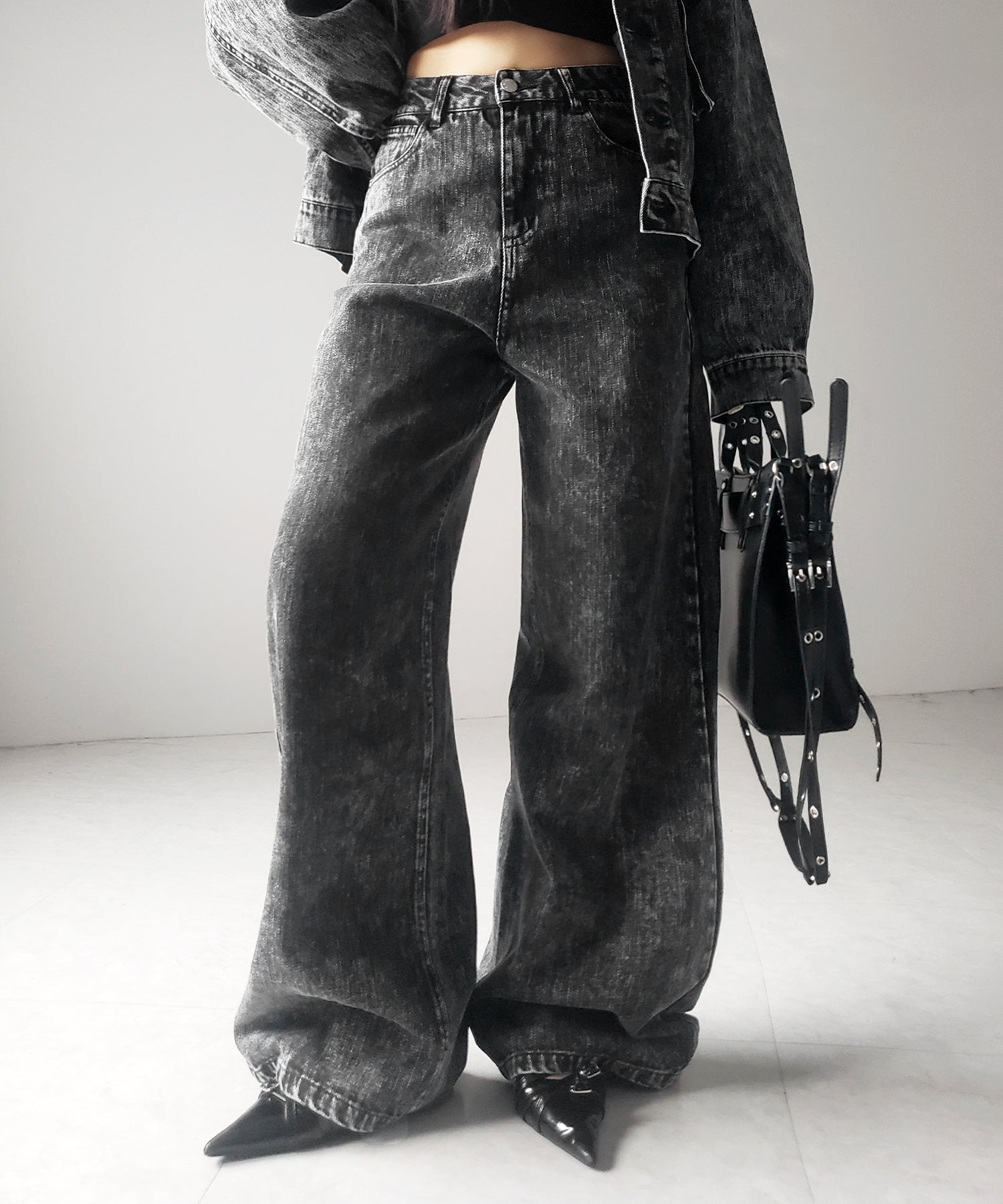 【 セットアップ着用可能 】ヴィンテージケミカルブリーチストレートワイドデニム ／ vintage chemical bleach straight wide denim