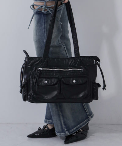 【 ３color 】アウトポケットジップアップエンボスヴィンテージハンドバッグ ／ out pocket zipup embossed vintage handbag
