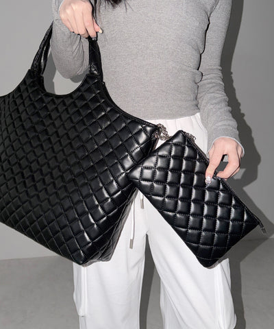 【 A4収納可 】フェイクレザーキルティングトートバッグ ／ fake leather quilted tote bag