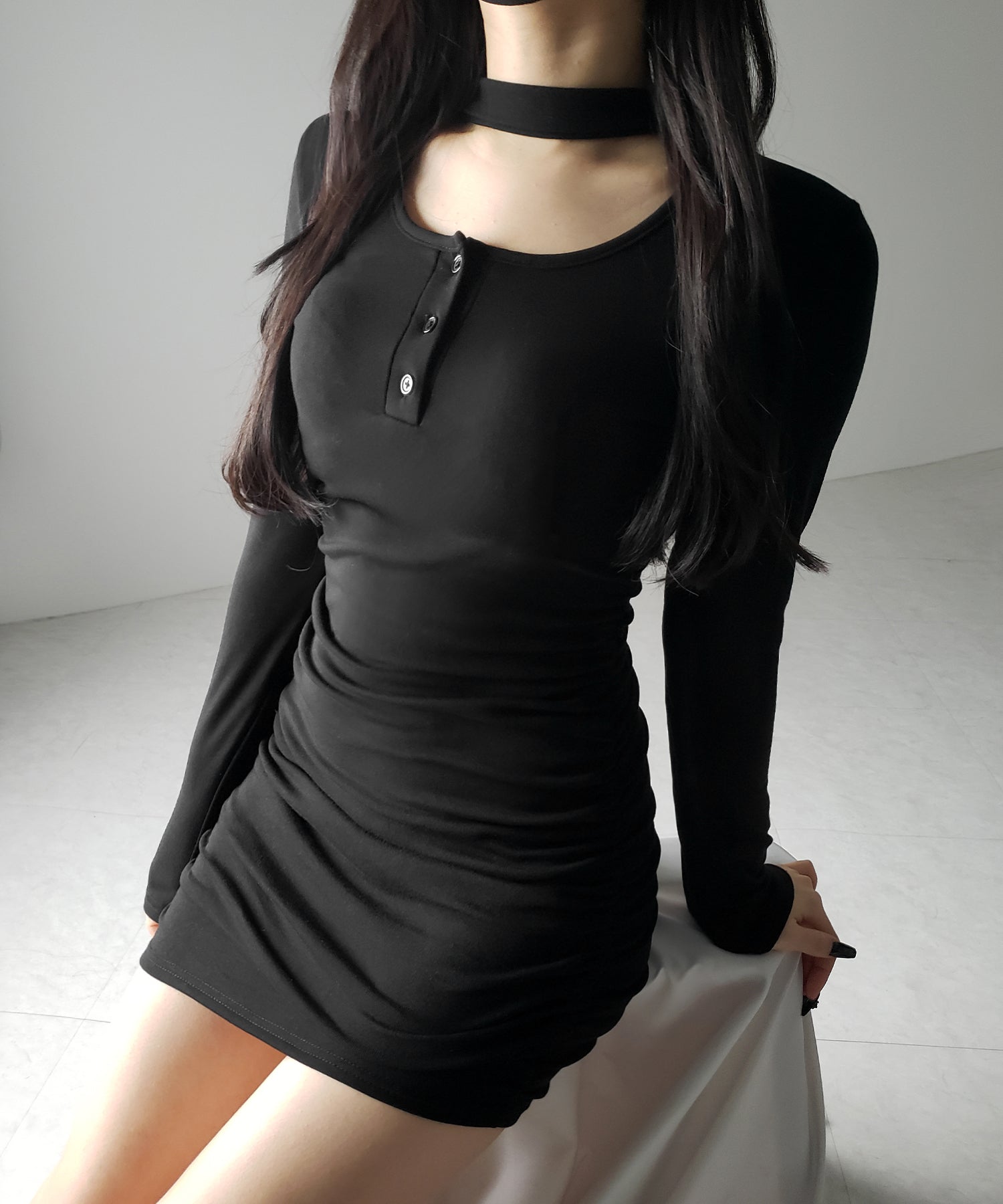 【 ３color ／ 裏起毛 】チョーカーネックシャーリングミニワンピース ／ choker neck shirring mini onepiece