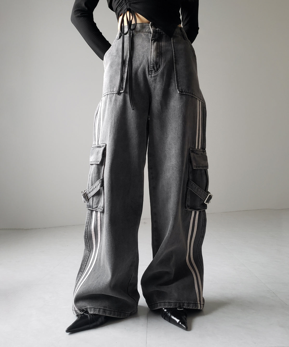 2color ／ 4size 】サイドラインストレートカーゴデニムパンツ ／ sideline straight cargo denim
