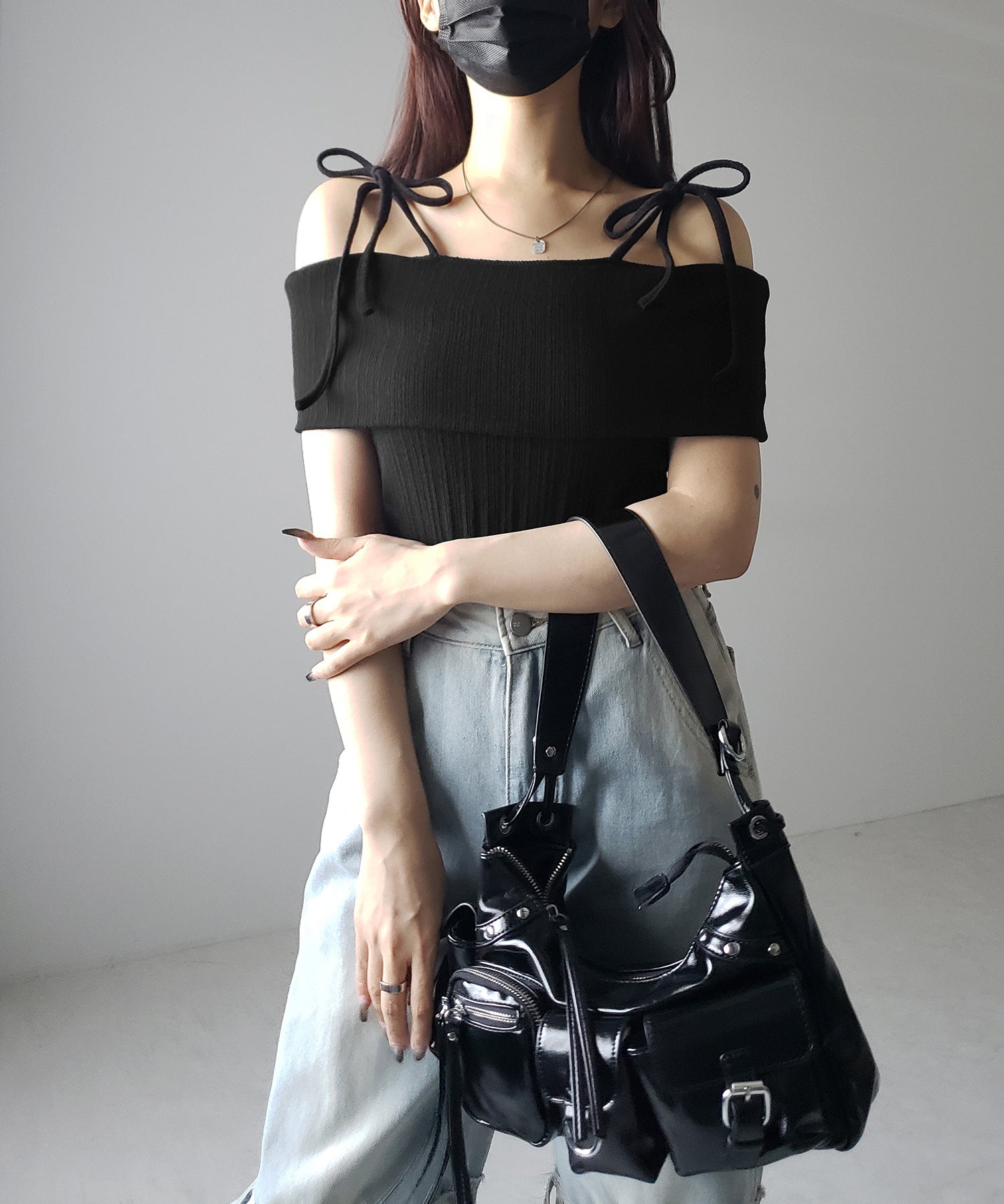 【 ２color 】ダブルリボンオフショルダーリブトップス ／ double ribbon off-shoulder rib tops