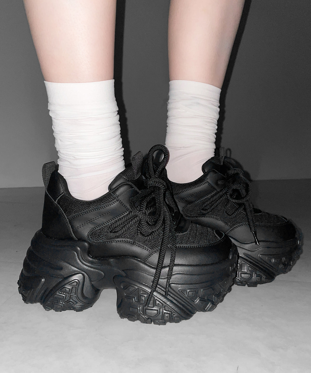 【 +10.5cm盛れ 】レースアップ厚底スニーカー ／ +10.5cm lace-up platform sneakers