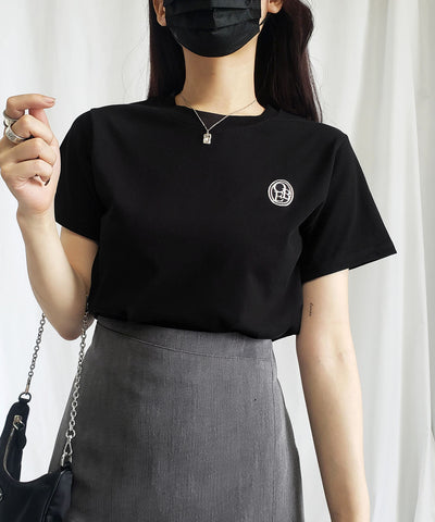 OBE刺繍 ミニロゴＴシャツ【 韓国製 】