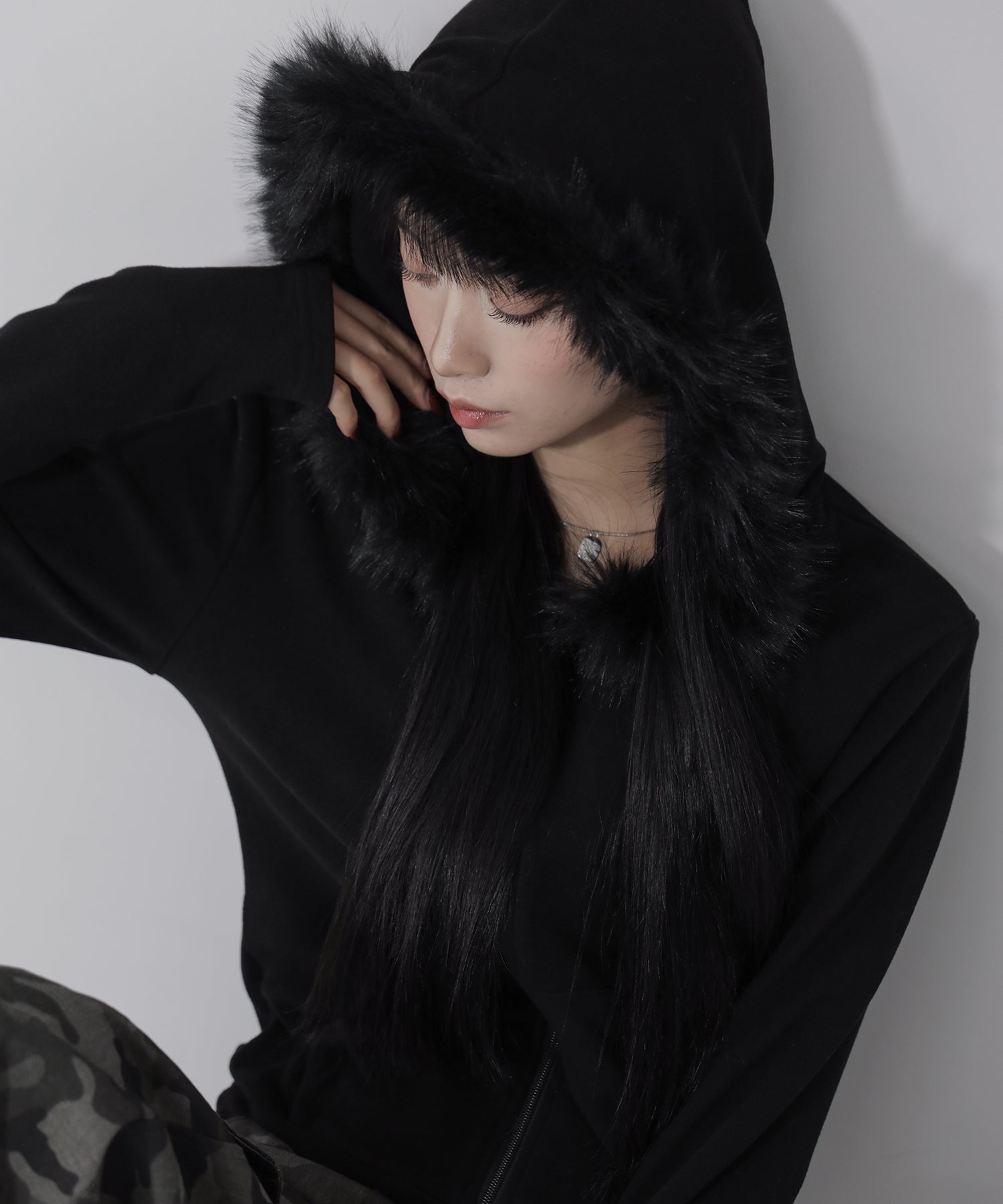 【 ３color 】ファーフードジップアップパーカー ／ fur zipup hoodie