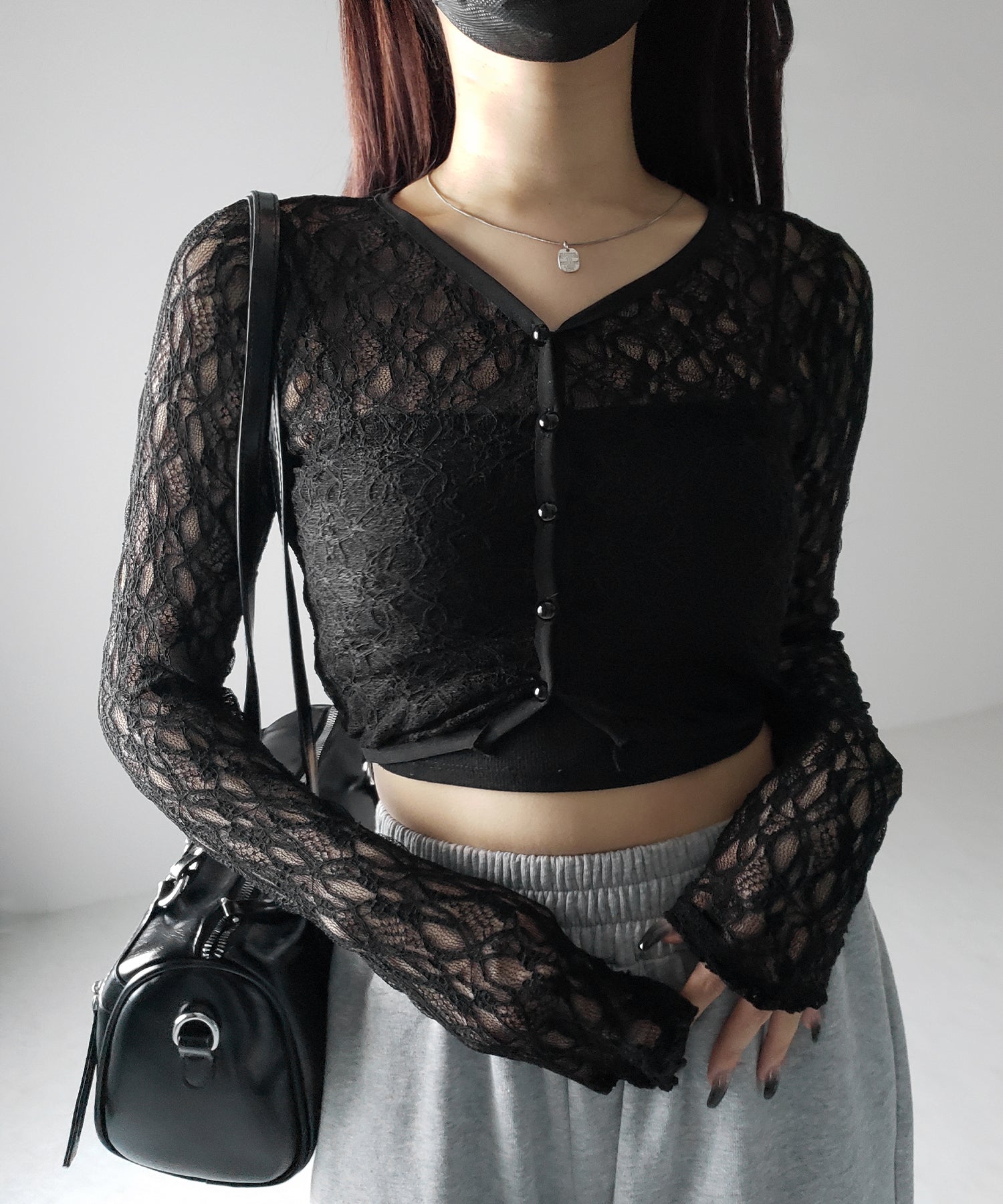 【 ２color 】フロントボタンショートレースカーディガン ／ front button short lace cardigan