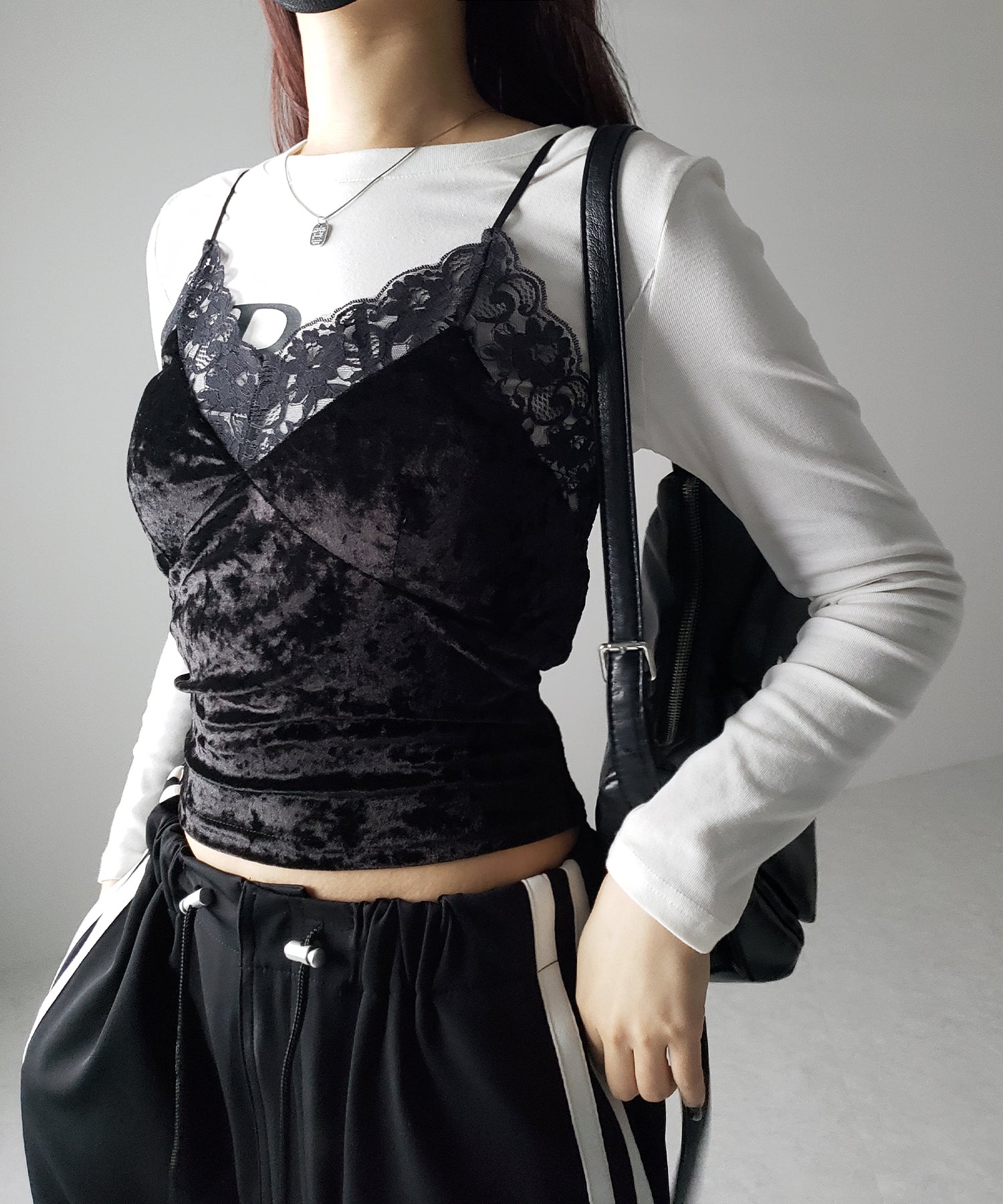 カップ付き 】ベロアレースクロップドキャミビスチェ ／ velor lace 