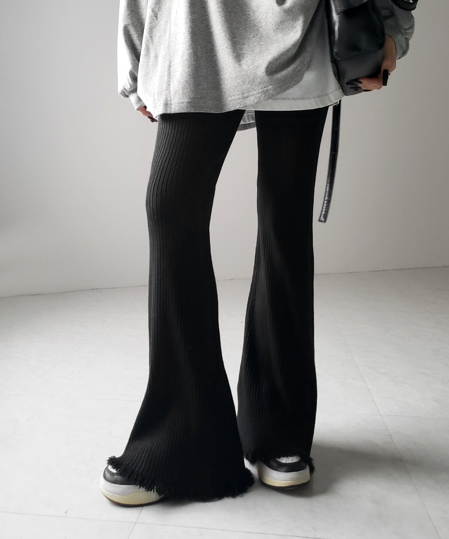【 ２color 】フリンジリブニットフレアパンツ ／ fringe lib knit flare pants