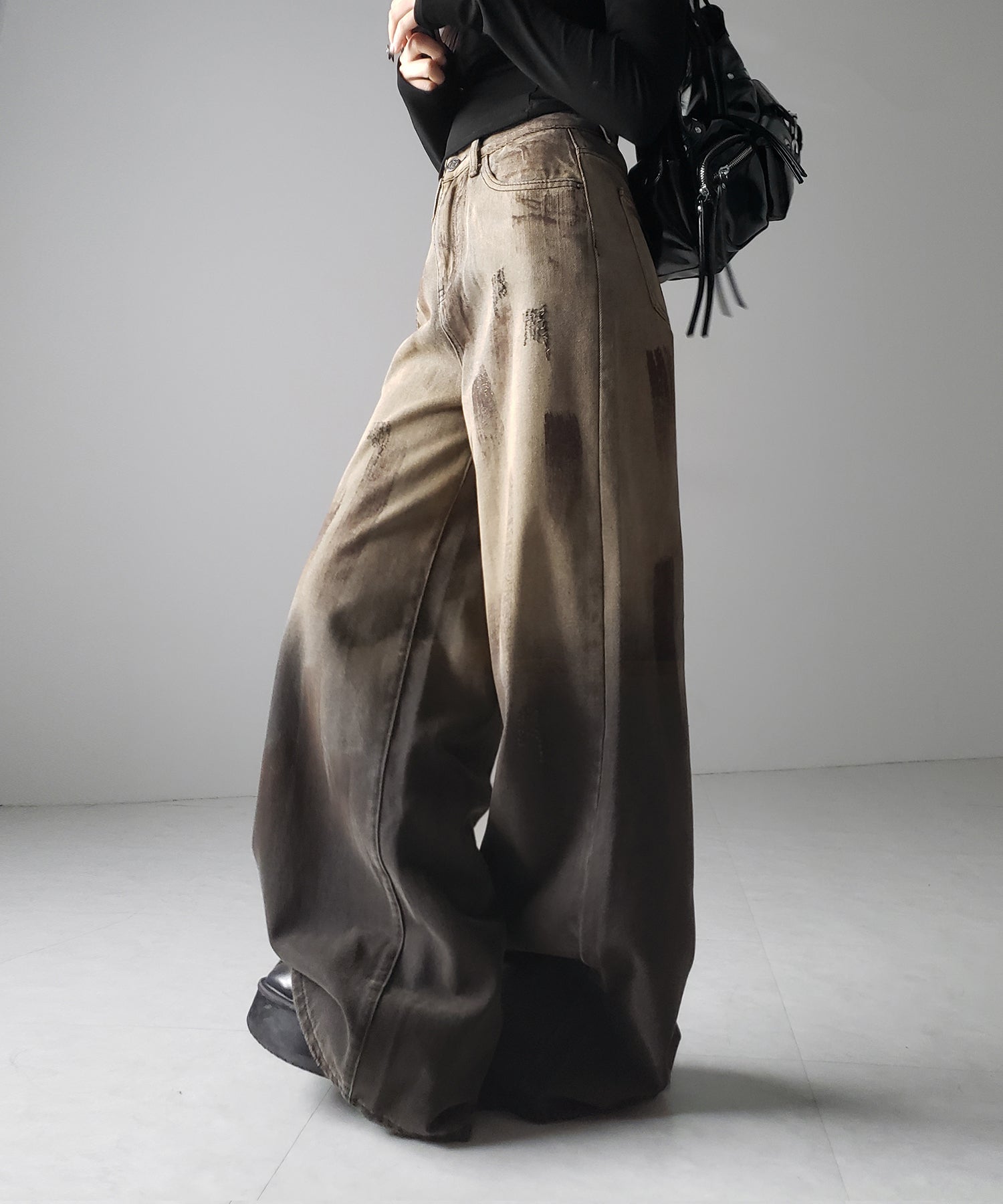 【 ２color ／ ４size 】ヴィンテージペイントグラデーションワイドデニムパンツ ／ vintage paint gradation wide denim pants