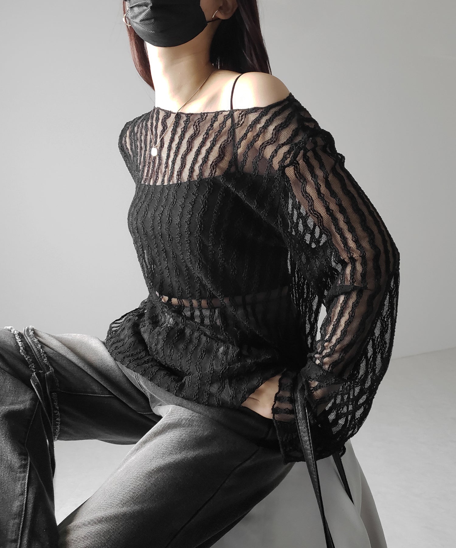 【 ２WAY 】ワンショルワイドスリーブルーズシアートップス ／ one shoulder wide sleeve loose sheer tops