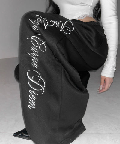 レタリングロゴ刺繍ワイドスウェットパンツ ／ lettering logo embroidery wide sweatpants