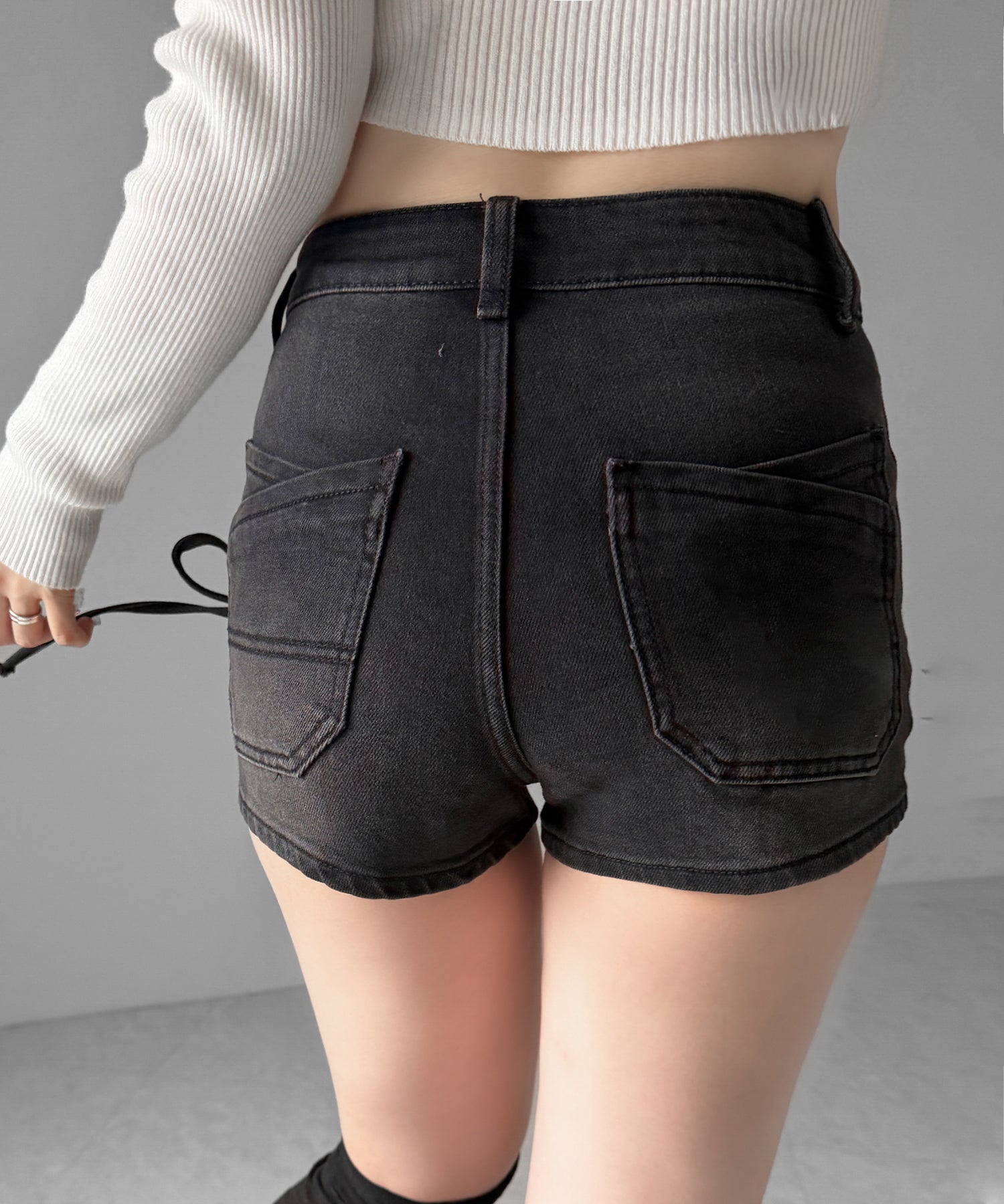 リボンストリングカーゴポケットデニムショートパンツ／ribbon string cargo pocket denim short pants