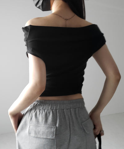 【 ２color 】オフショルギャザーノースリーブトップス ／ off shoulder gather nosleeve tops
