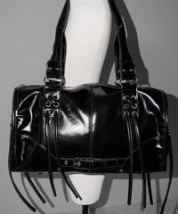 FREE / BLACK
