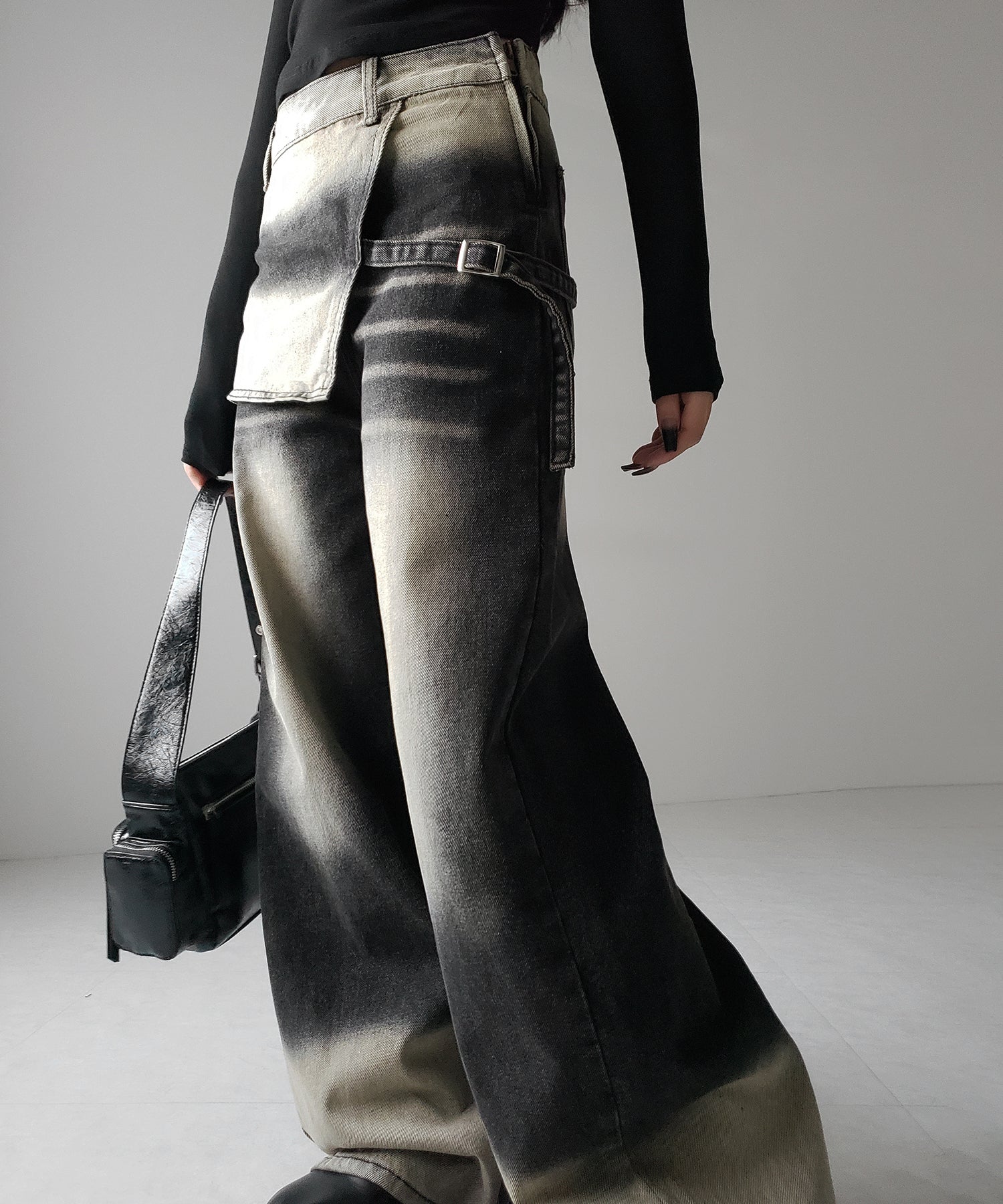 【 ２color ／４size 】ラップレイヤードバイカラーブリーチワイドデニム ／ wrap layered bicolor bleach wide denim