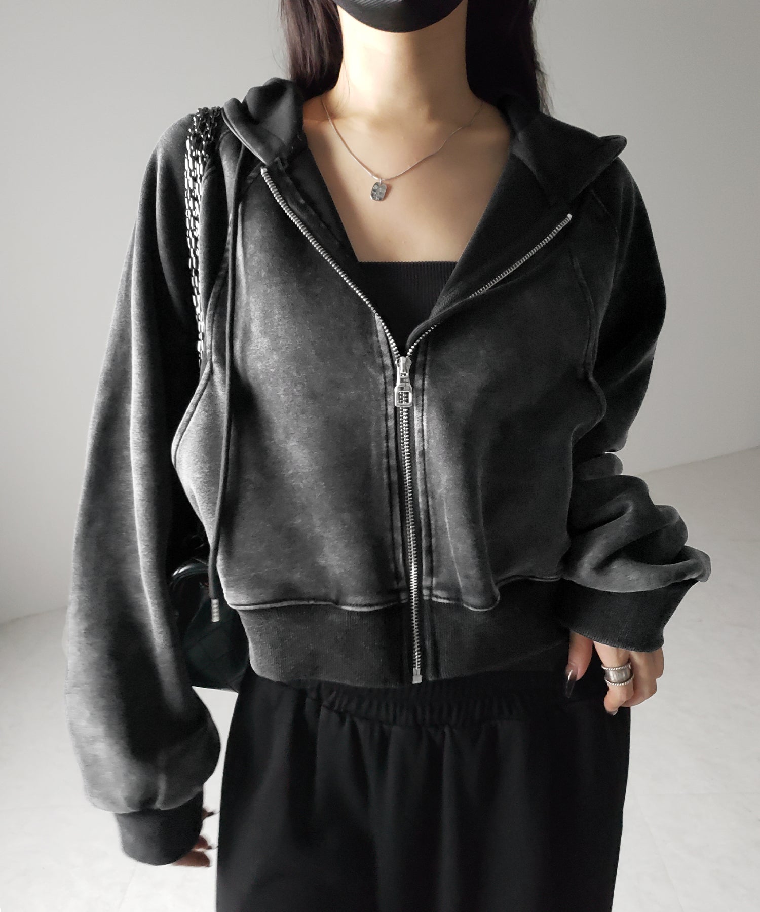 【 ２color 】ピグメントヴィンテージショートジップパーカー ／ pigment vintage short zip hoodie