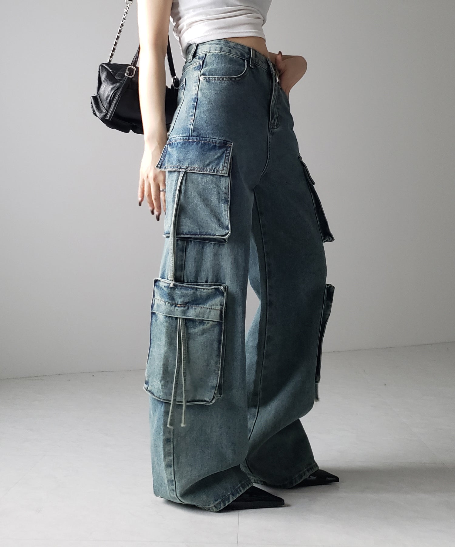 ４ポケットストラップヴィンテージルーズカーゴデニム ／ 4 pocket strap vintage loose cargo denim