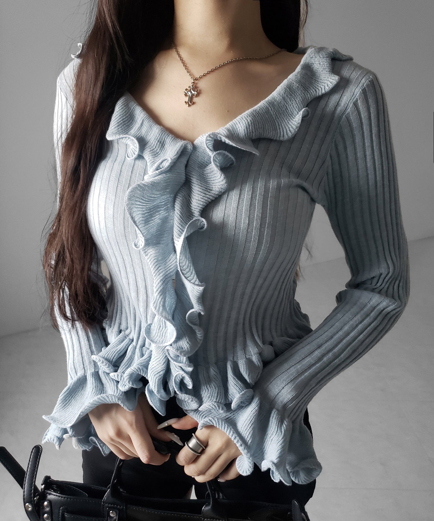 シアーフリル長袖リブニットカーディガン ／ sheer frill long-sleeve ribbed knit cardigan