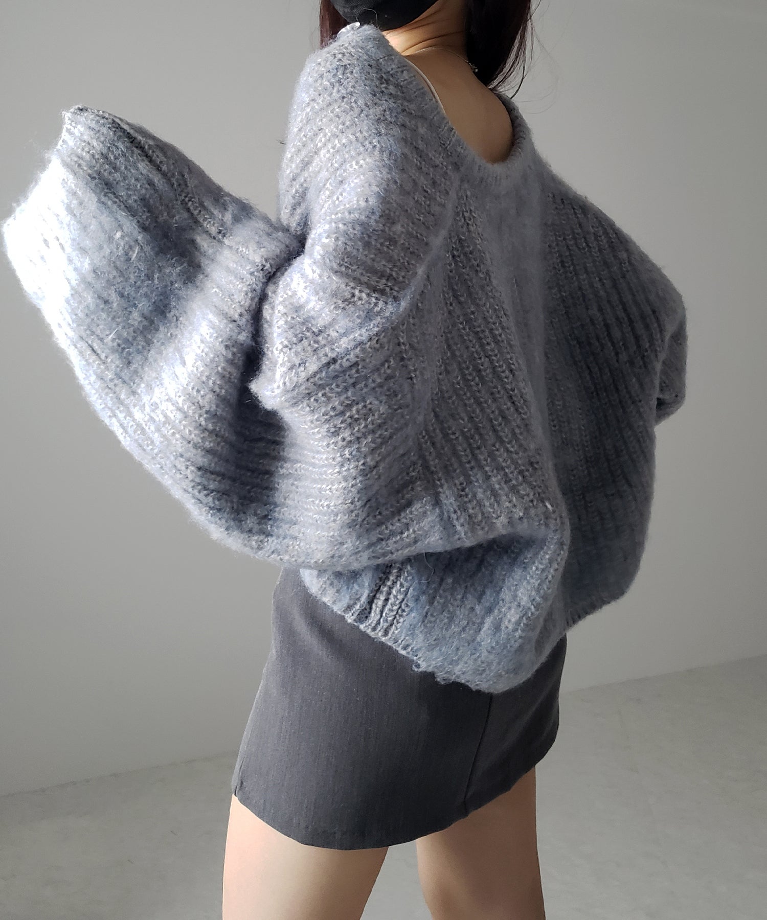 ボリュームワイドスリーブショートシャギーニットカーディガン ／ volume wide sleeve short shaggy knit cardigan