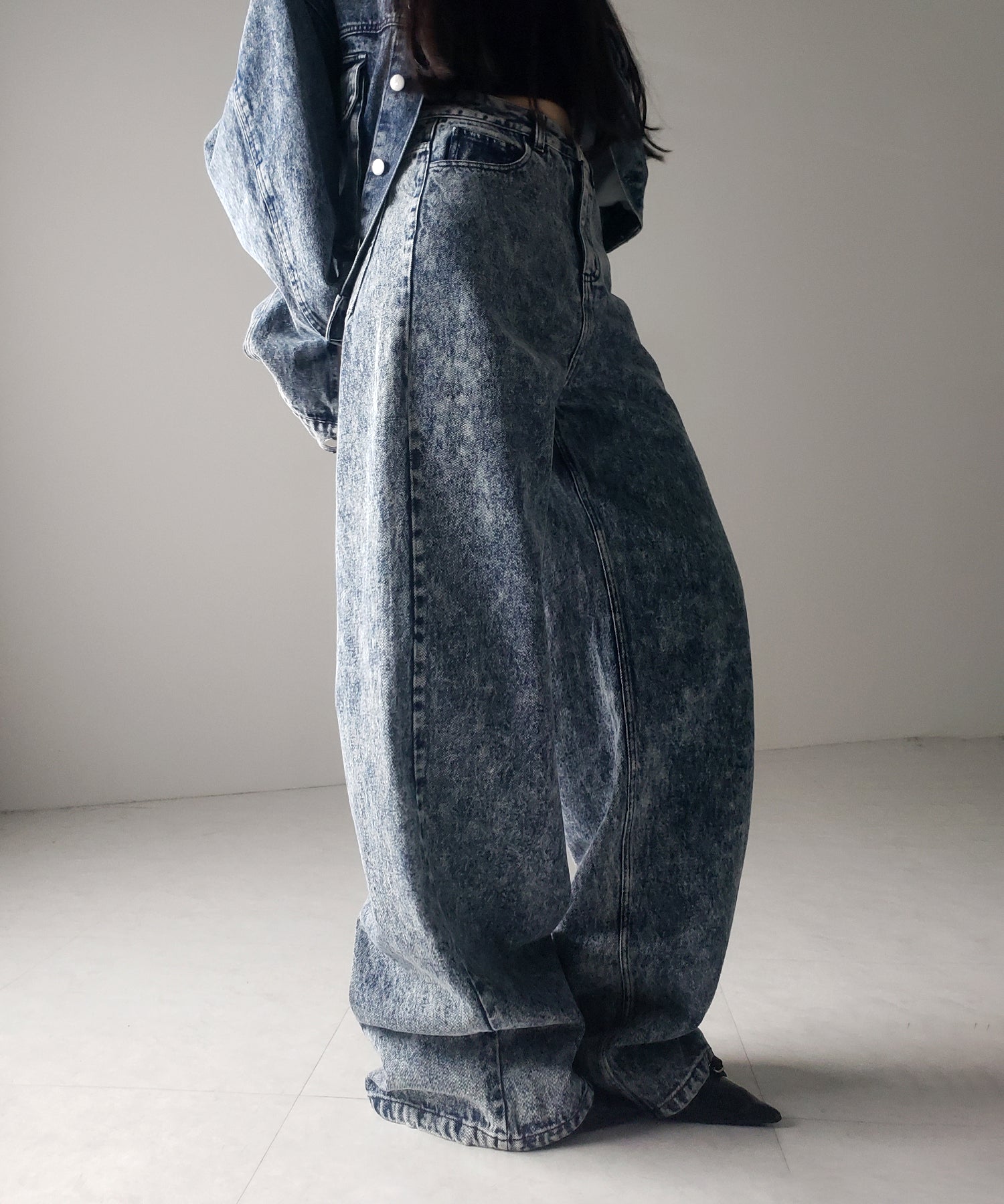 【 セットアップ着用可能 】ヴィンテージケミカルブリーチストレートワイドデニム ／ vintage chemical bleach straight wide denim