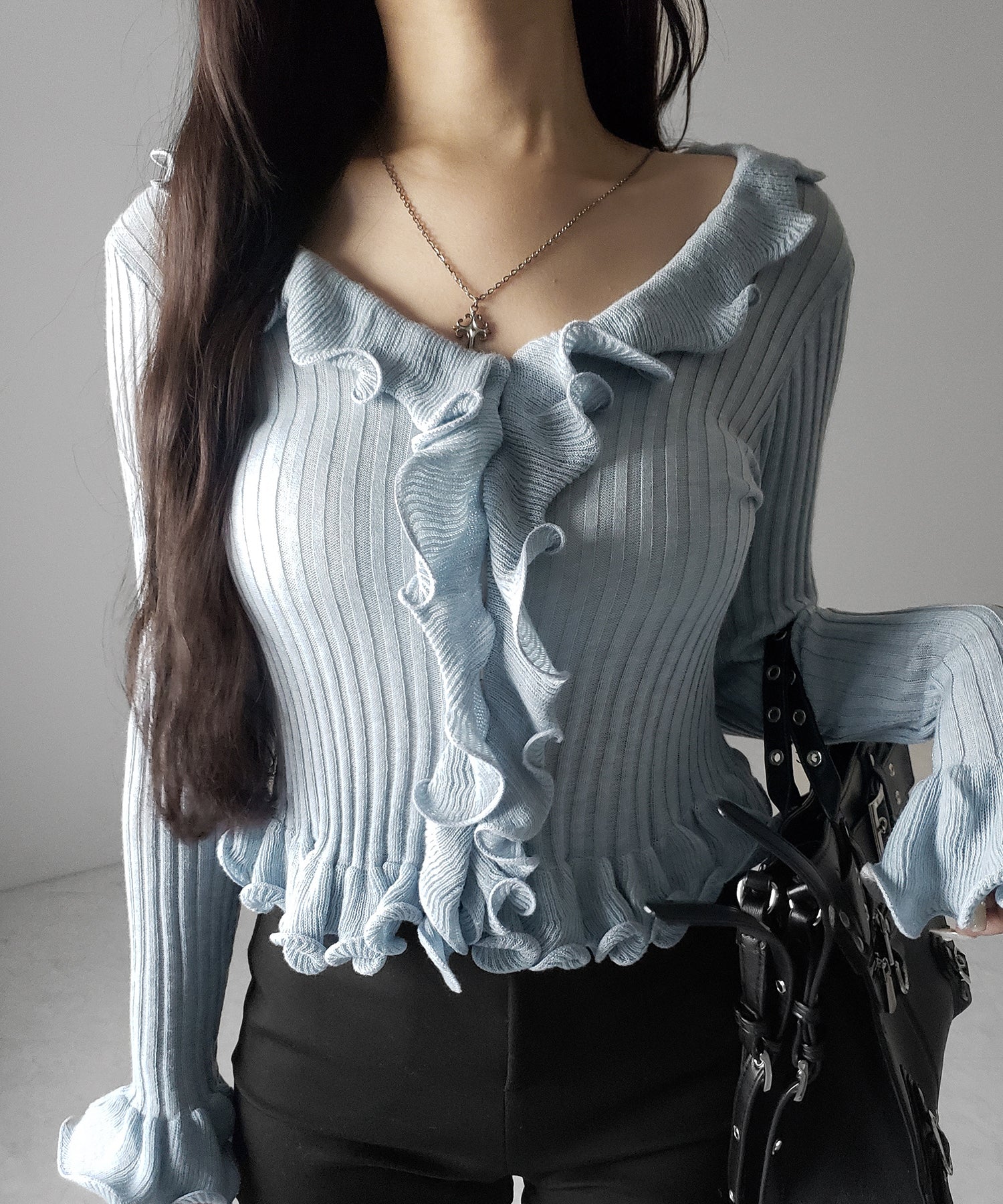 シアーフリル長袖リブニットカーディガン ／ sheer frill long-sleeve ribbed knit cardigan