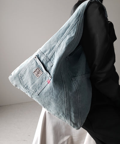 【 ２color 】リメイクウォッシュトライアングルデニムショルダーバッグ ／ remade wash triangle denim shoulder bag